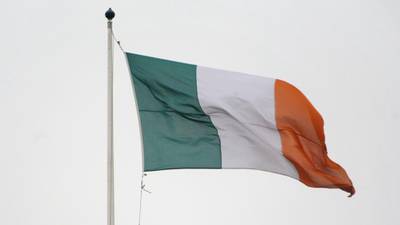Imperial hangover or club of independent republics? How the Commonwealth is sold impacts Irish responses