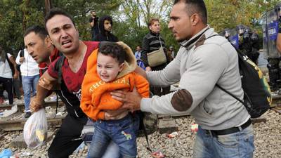 Macedonia declares emergency on border over refugee crisis