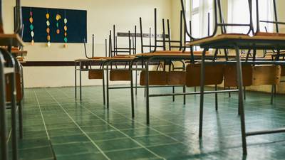 Unions say it is ‘far too early’ to relax Covid close contact rules in schools
