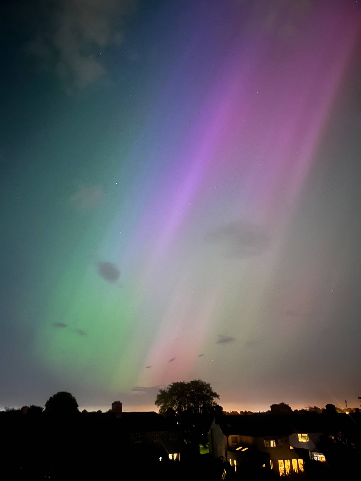La aurora boreal sobre Dublín el viernes.  Foto: Jennifer Bray