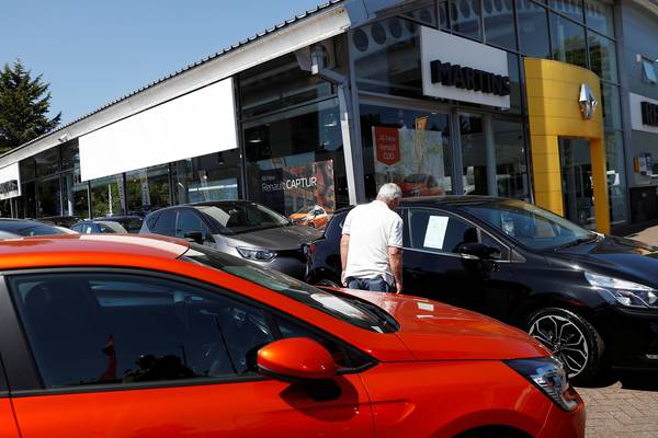 Renault sales fall more dramatically than market during Covid