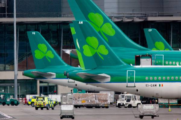 Aer Lingus begins talks on further job cuts