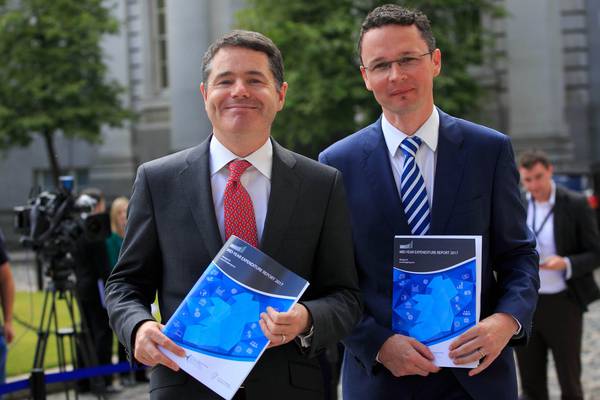 Donohoe signals 9% VAT rate for hospitality sector will stay