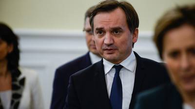 Poland offers compromise in rule-of-law dispute with EU
