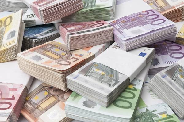 EU leaders mull €2tn recovery plan - internal note