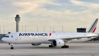 Air France-KLM raises €2.3bn in rights issue to cut debt