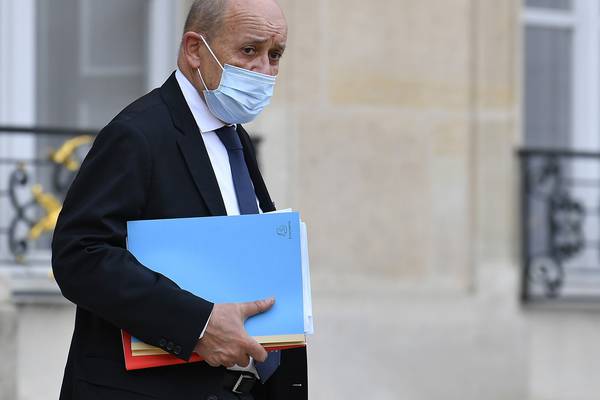 French minister to visit Lebanon and press for end to political deadlock