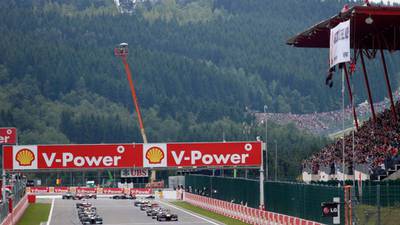 Early Vettel move ends in Spa victory cruise