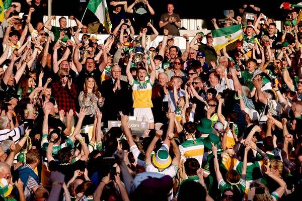 The Schemozzle: Behold the inevitable singing of Offaly’s praises 