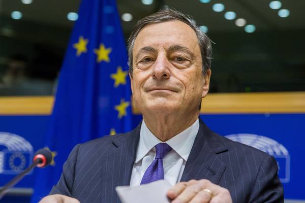 Draghi under pressure to deliver fresh stimulus package