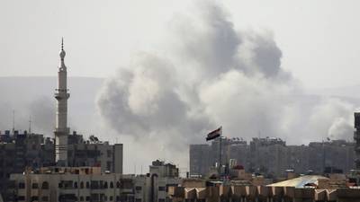 Syrian army bombards Yarmouk refugee camp in Damascus