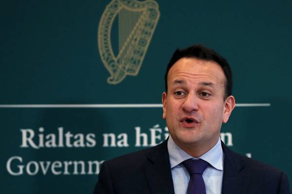 Varadkar signals support for Government wind-down at Easter
