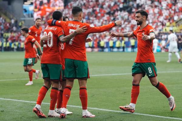 Portugal beat Turkey with ease after calamitous defensive errors