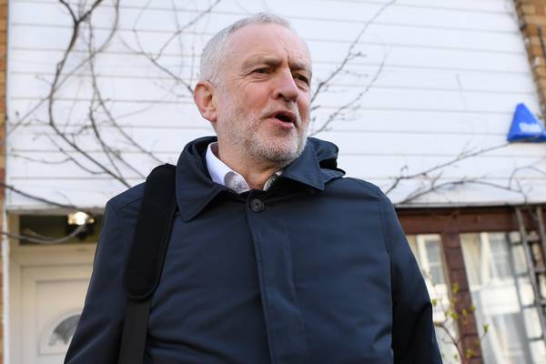 Jeremy Corbyn apologises for not tackling party’s anti-Semitism
