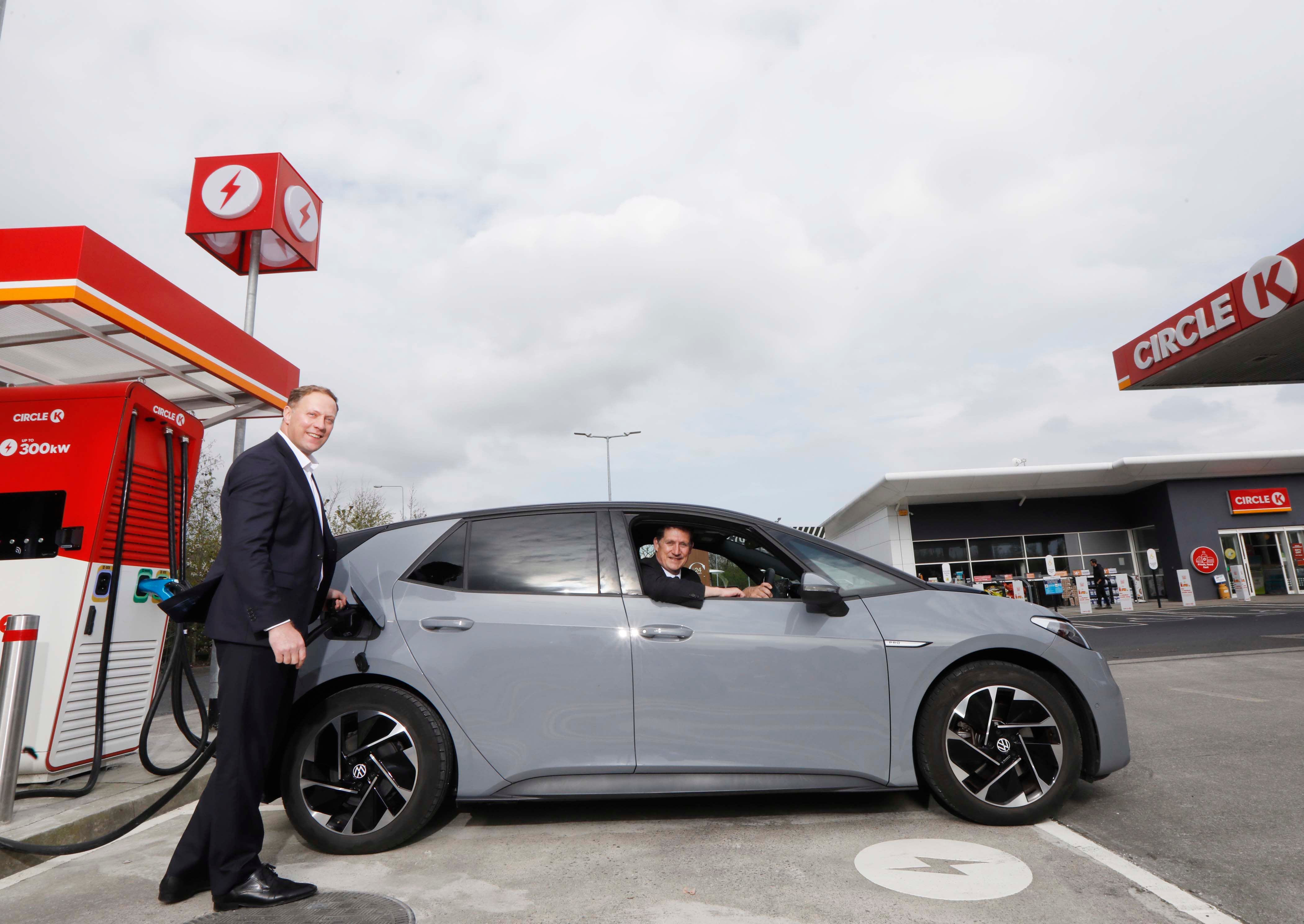 Circle k deals electric car charging