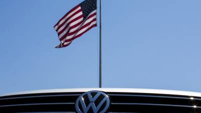 Volkswagen strikes emissions deal with US drivers