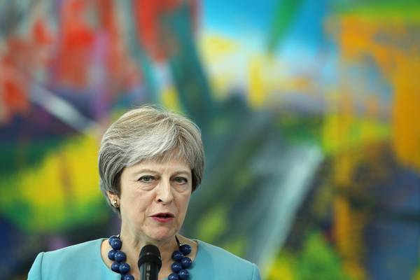 Theresa May prepares to take decisive move on Brexit