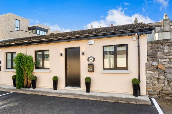 Refurbished former stables in heart of Ranelagh for €545,000