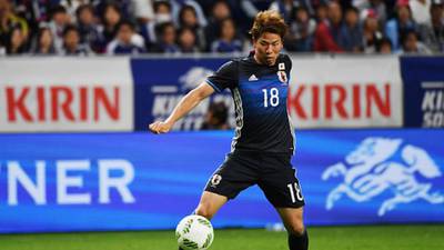 Arsenal sign Japanese striker Takuma Asano