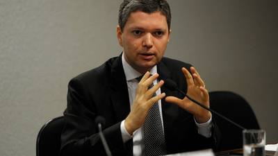 Brazilian minister quits over Petrobras scandal link