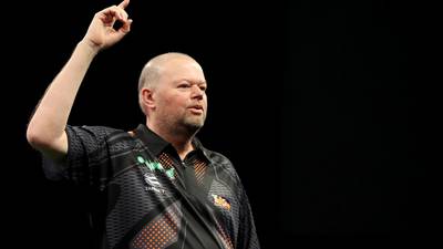 Raymond Van Barneveld to quit darts at the end of 2019