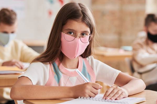 Masks for schoolchildren nine and over set to be recommended