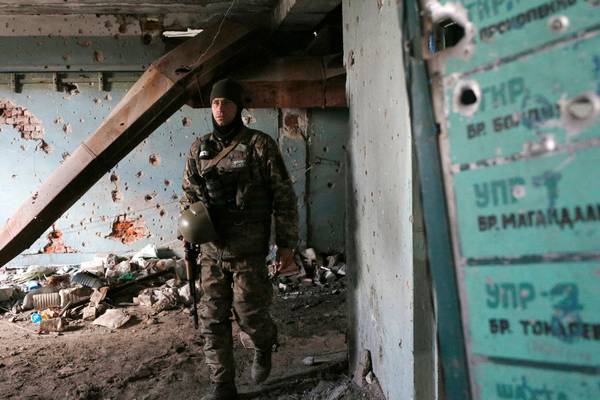 Four civilians killed in eastern Ukraine artillery shelling