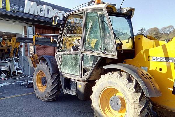 Digger used in attempt to rob McDonald’s