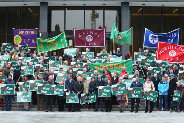 ‘There is huge anger’: Farmers protest Fair Deal scheme