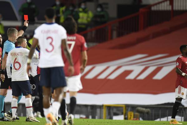 Solskjær considered replacing Fred before red card against PSG