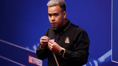 World Snooker Championship: Saengkham shocks 11th seed Brecel