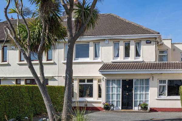 Extended oasis in Blackrock for all the family for €895,000