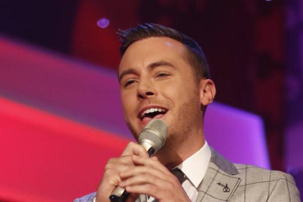 Nathan Carter apologises after police break up party breaching Covid rules