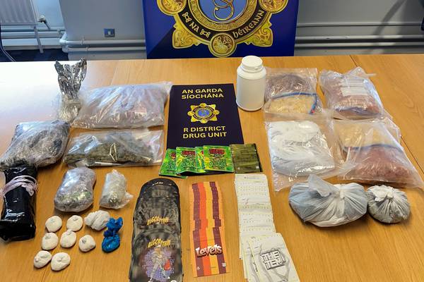 Woman (50s) arrested after gardaí seize drugs worth €270,000 in Dublin
