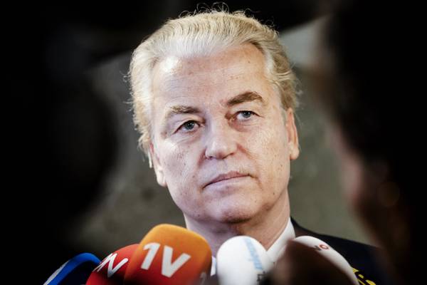 Dutch refugee policy official refuses to work with new right-wing coalition government