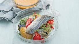 Chilled mackerel with new potatoes, peppers, harissa dressing 