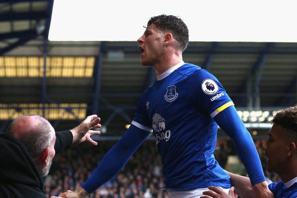 Ross Barkley inspires Everton to eighth straight home win