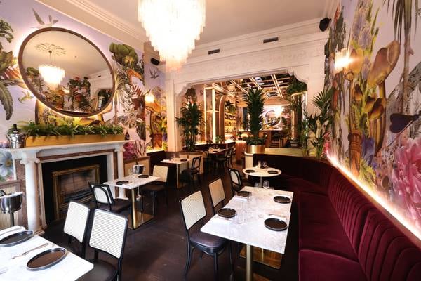 Floritz review: A glitzy but perplexing new restaurant with an overwhelming menu