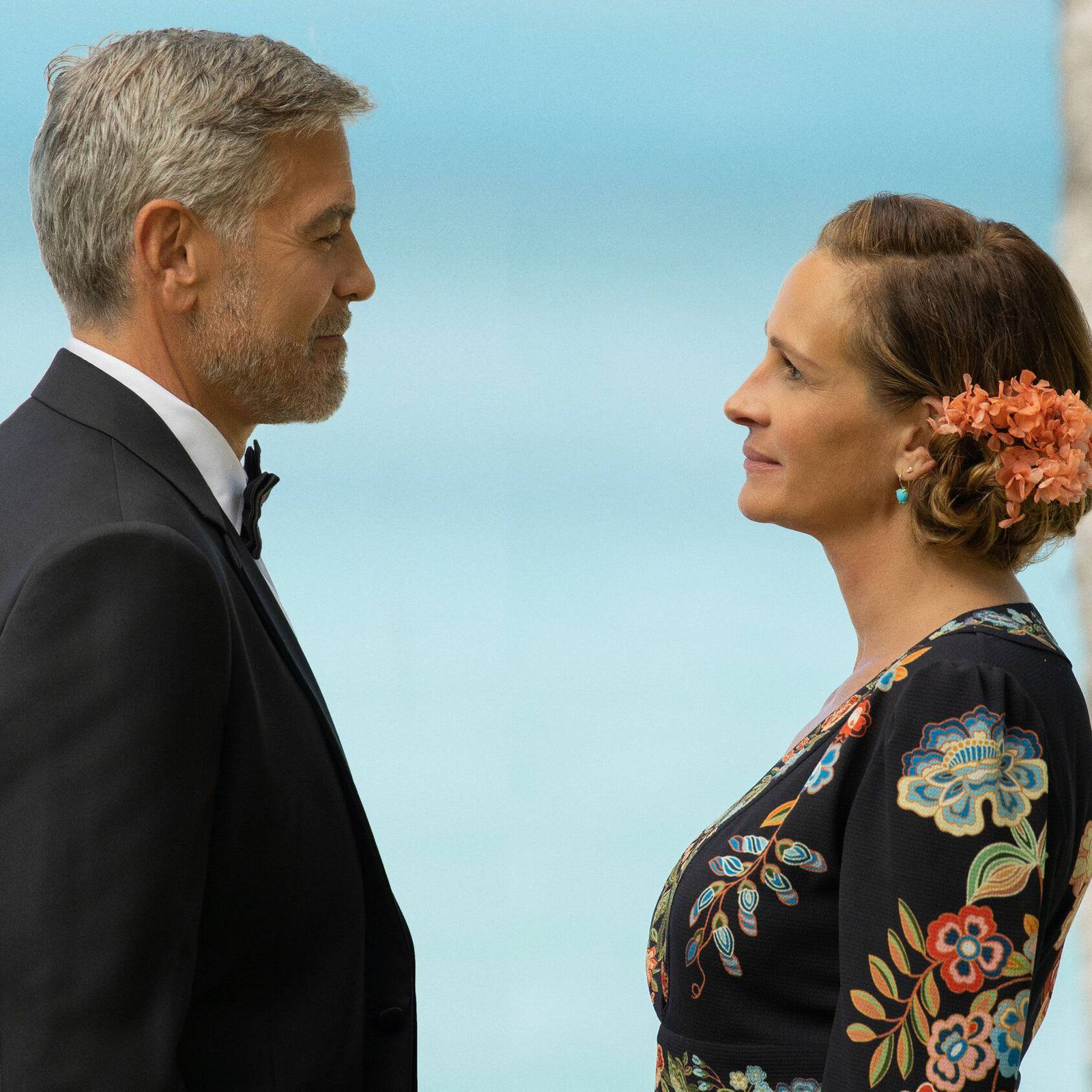 Julia Roberts, George Clooney rom-com 'Ticket to Paradise' lands 2022  release date: report
