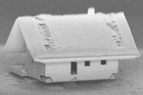 Scientists create world’s smallest house using nanorobotics