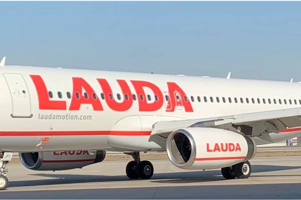 Laudamotion leasing two planes from SMBC