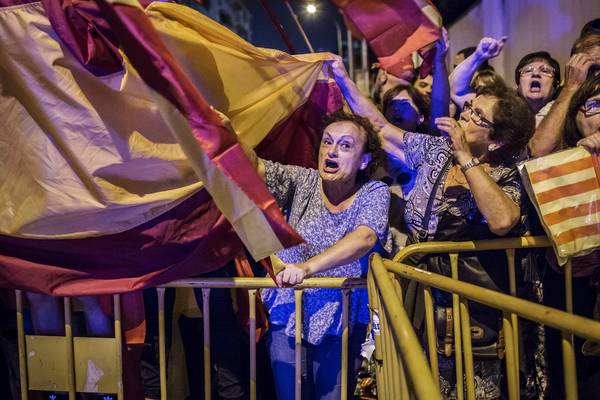 Spain apologises for violent crackdown on Catalan vote