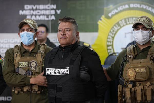 Bolivia: Former army, navy heads among those arrested for alleged roles in bungled military coup