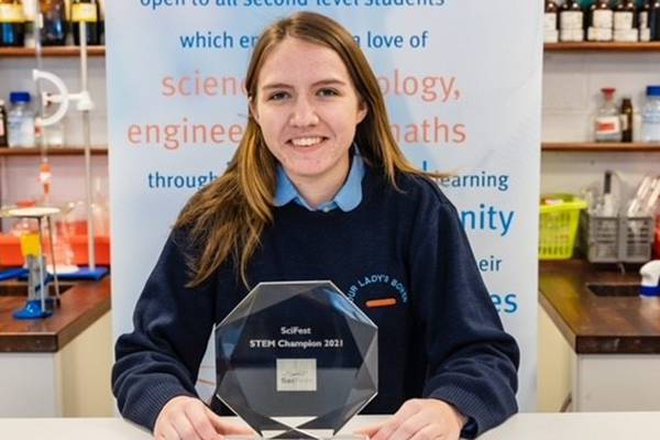 Student who worked on radiation project to represent Ireland at US science fair