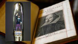 To see or not to see: Artist creates tiny Shakespeare sculpture