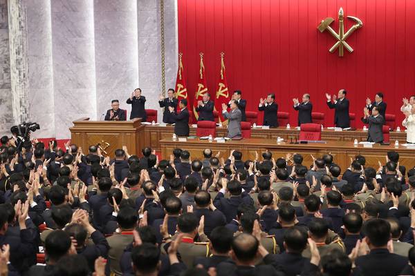 Kim Jong-un urges preparation for dialogue and confrontation with US