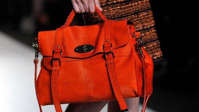 Mulberry chief steps down after profits warning