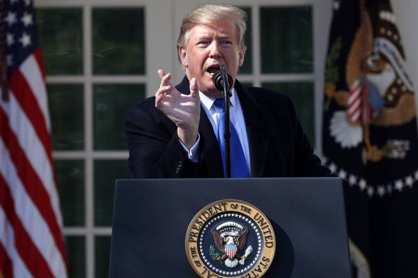 Trump declares national emergency over border wall
