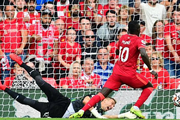 Sadio Mané brings up his century as Liverpool see off Palace