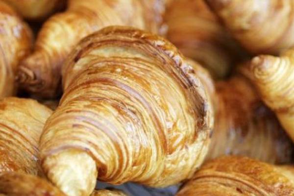 Aryzta shareholder raises stake in embattled bakery group